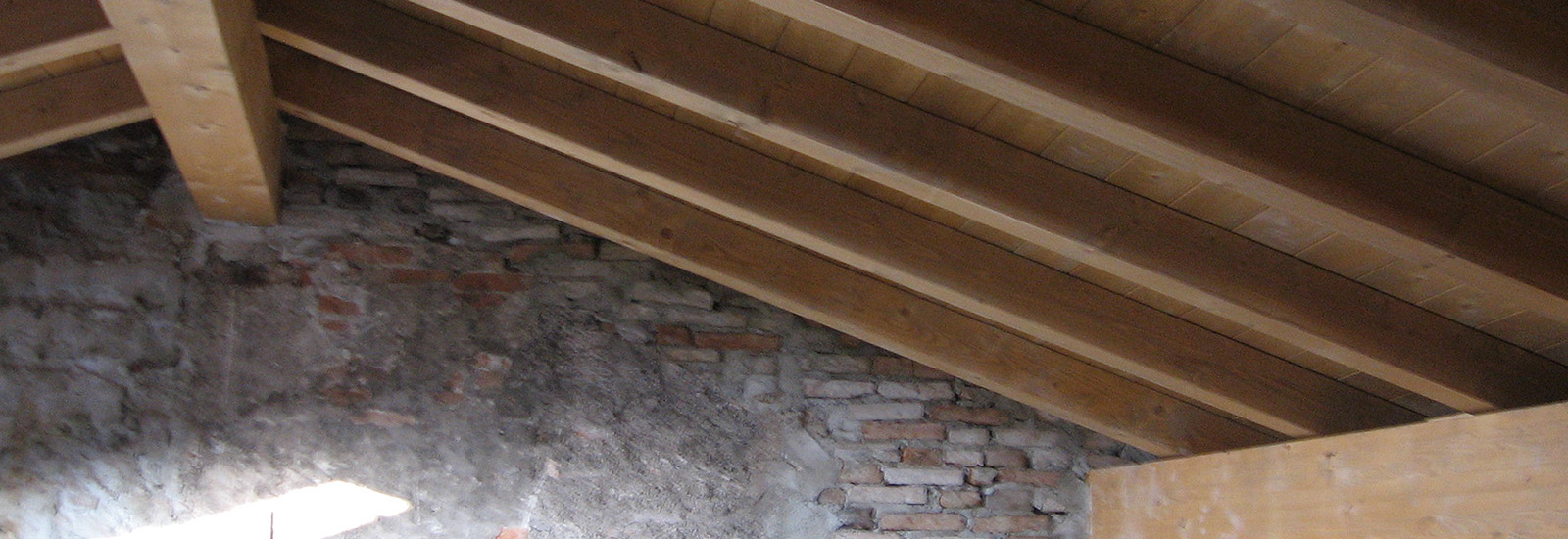 Realizzazione tetti in legno bergamo e realizzazione coperture in legno